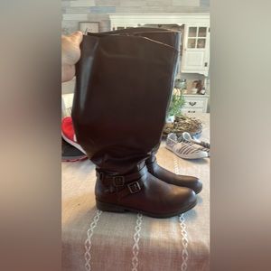 Lane Bryant size 10 boots